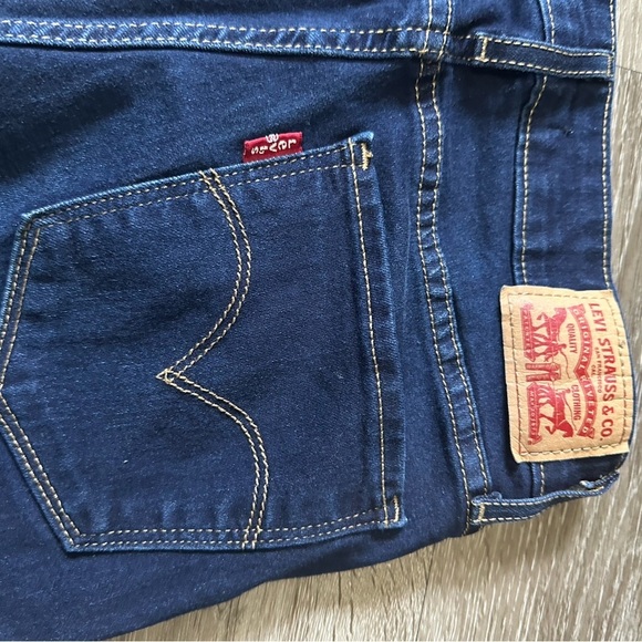 Levi’s Women's Blue Jeans size 26 - Picture 4 of 9